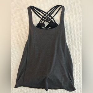 Lululemon women’s tank